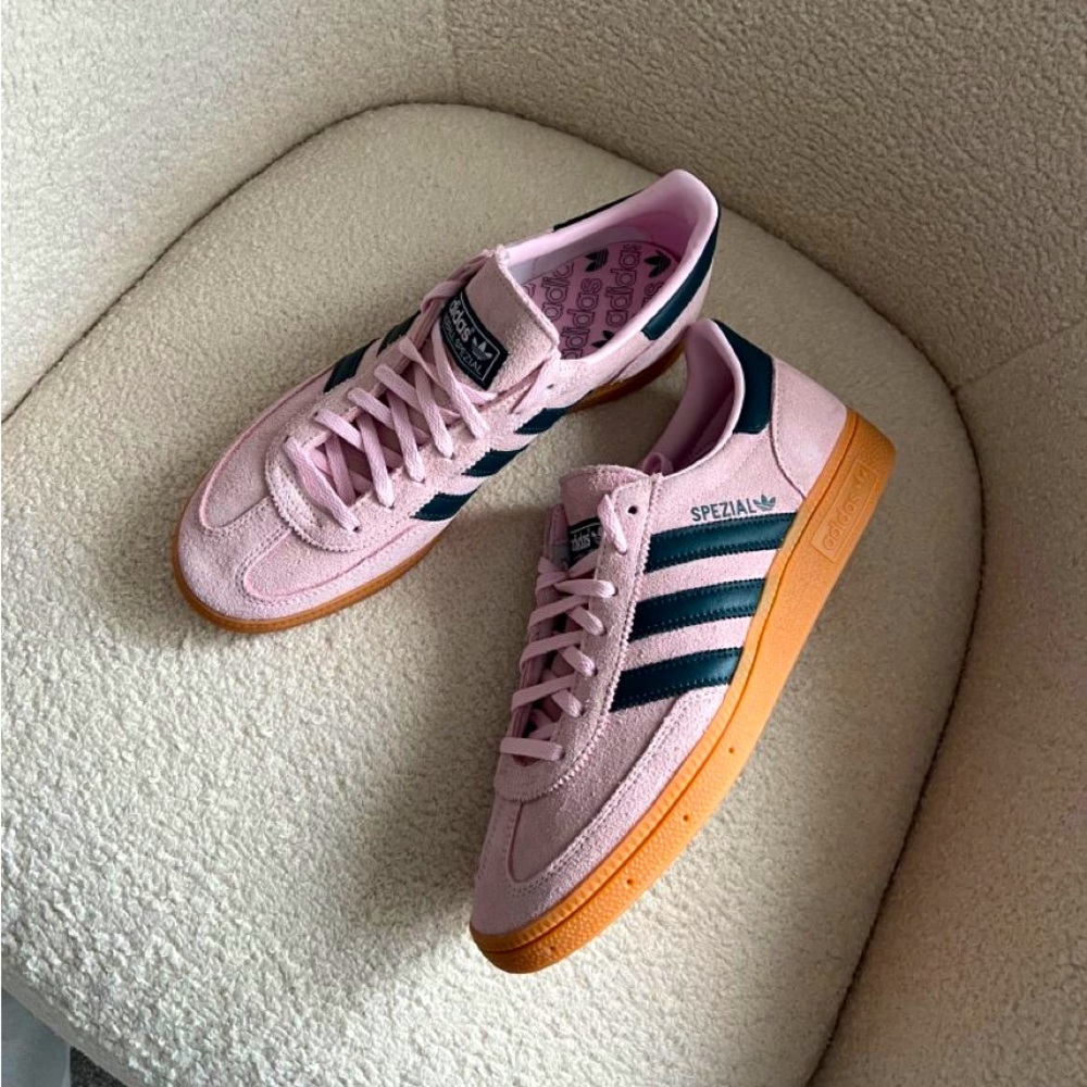 Adidas Handball Spezial PINK women’s size 9 brand new